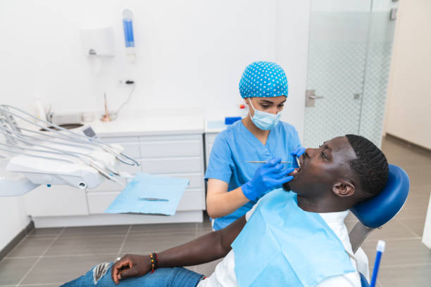 Best Broken or Chipped Tooth Repair in Stratmoor, CO